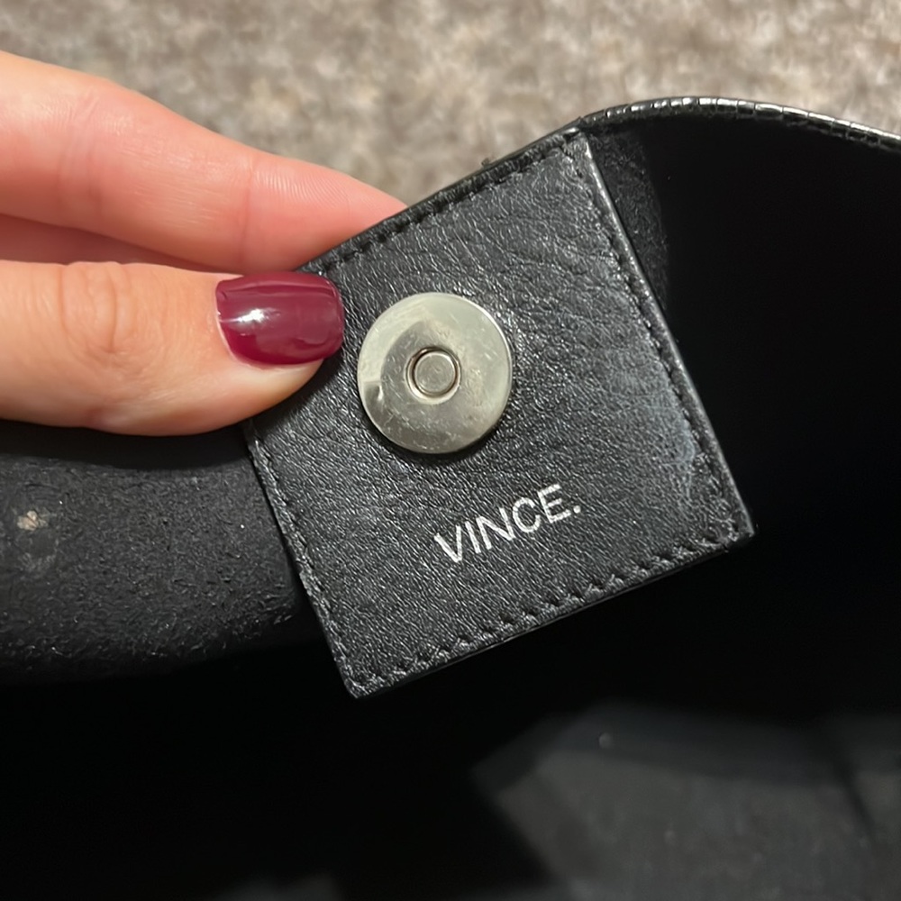 Vince Black Shoulder Bag - Picture 10 of 14